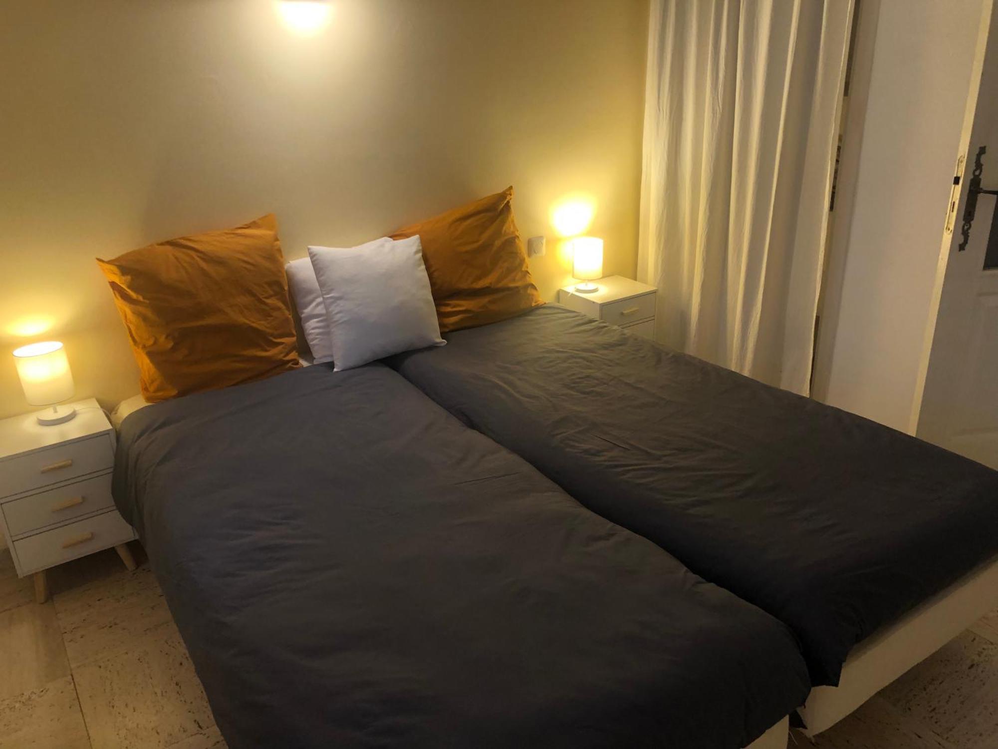 Chambre Pratique Avec Wc Et Vasque Attenant Du Rucher Naturaile Montagnac  Eksteriør billede